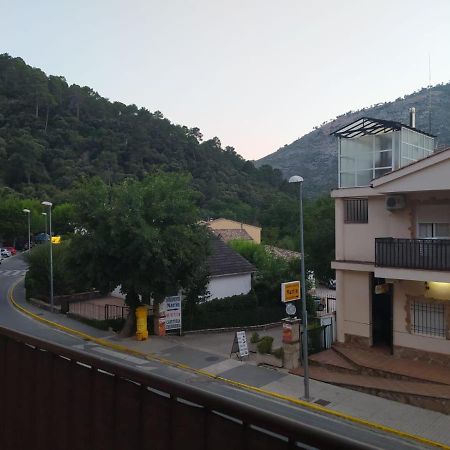 Alojamiento Fuentes Arroyo Frio Buitenkant foto